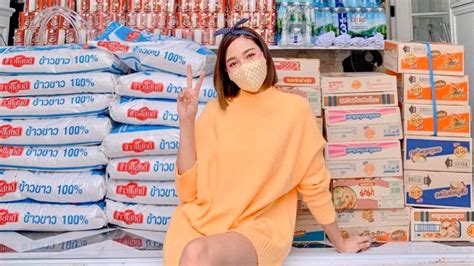 108 likes · 7 talking about this. ปุ๊กลุก ฝนทิพย์ แจกอาหารช่วยพี่น้องชาวไทยที่กำลังเดือดร้อน ...