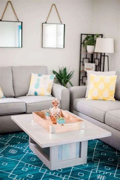 The practicality of a neutral grey color sofa combines versatility and elegance, but it can also carry the unwanted risk of becoming too bland and even boring over time. Decor Tips: What Color Rug With Grey Couch? - 36 Trendy Ideas