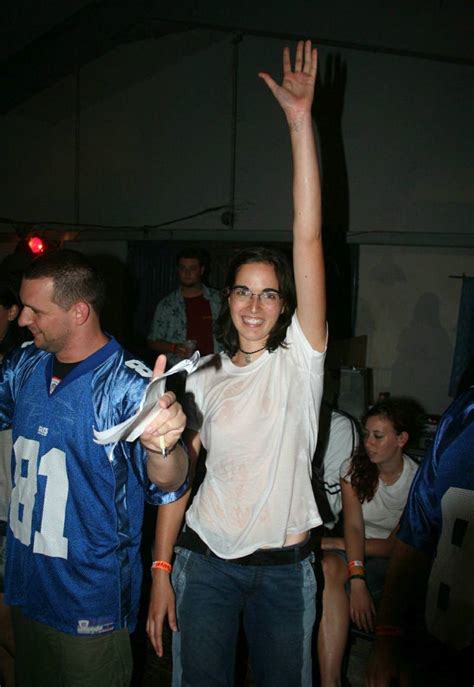 And is that woman behind one of contenders? Students wet t-shirt contest - Amateur Teen Porn