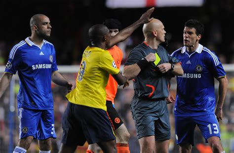 Michael ballack (chelsea v barcelona, 2009). Megszólalt a Barcának fújó halálosan megfenyegetett bíró