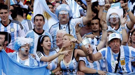 Publicá tu aviso clasificado gratuito, da de alta tu blog, empresa o página web en la guía de argentina. Los hinchas argentinos colapsan paso internacional para ...