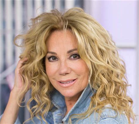 Kathie lee gifford tackles weinergate head onplus: How to get Kathie Lee Gifford's curly hairstyle on TODAY ...