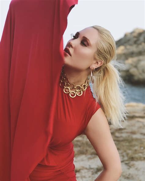 Hayley born under the virgo horoscope as hayley's according to trend celeb now, hayley hasselhoff's estimated net worth, salary, income, cars. Pin on Hayley Hasselhoff
