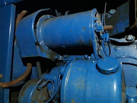 Ford 4000 generator eller dynamo - Skrevet af kim P