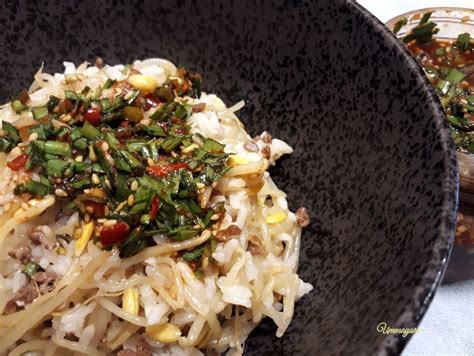 That burning sensation is caused by capsaicin. UMMA YORI: Korean Soybean Sprouts Rice (KONGNAMUL BAP) in ...