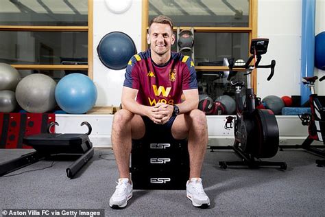 Tom heaton was born on october 13, 1940 in bronx, new york, usa. Transfer news: Aston Villa complete £8million signing of ...