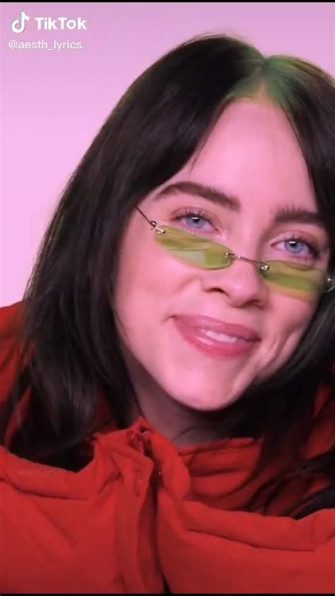 Näe mitä ihmiset sanovat ja liity keskusteluun. billie Video in 2021 | Billie, Celebs, Billie eilish