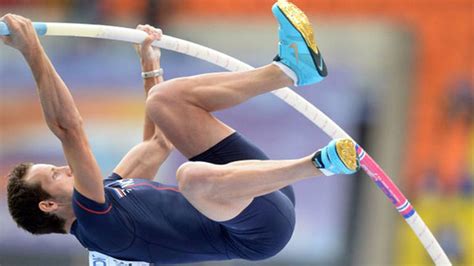 La perche est une discipline avec tellement de composantes qu'on n'est jamais sûr de rien. Sommet de la perche: Lavillenie s'impose