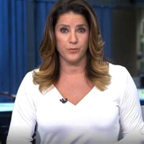 Desde 2005, christiane pelajo apresenta o jornal da globo junto a william waack. Depois de 10 anos no ar, Christiane Pelajo nao retorna ...