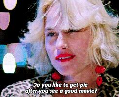 True romance is a 1993 film about a man who marries a hooker, accidentally steals cocaine from her pimp, and tries to sell it in hollywood, while the owners of the coke try to reclaim it. Film News | True romance, Romance movies, Romance