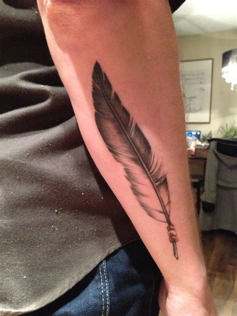 Ma plume, avant,bras droit, par Roseline Lortie, Atomik Tattoo. | Tatouage plume, Tatouage ...