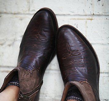 De beste borden van tessa mertens. Pin by Tessa Sandberg on Shoes!! | Dress shoes men, Buy ...