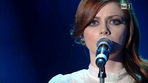 Riflessione su annalisa scarrone al festival di sanremo 2013 e sui talent show musicali come amiciche oramai i talent show abbiano conquistato reti. Sanremo 2013, Annalisa Scarrone: Scintille in gara (55% ...