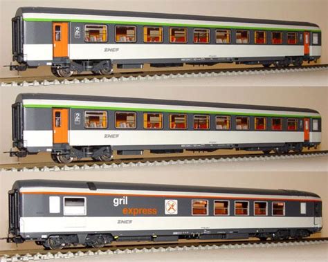 *specifications are subjected for verification and may be changed without prior notice. LS Models Set of 3 Passenger cars in Corail livery - EuroTrainHobby