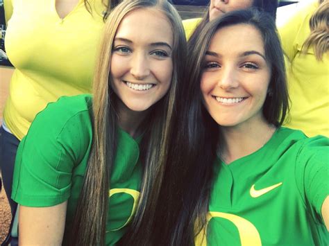 Haley cruse is an oregon softball player who plays in the outfield position. Haley Cruse on Twitter: "My people