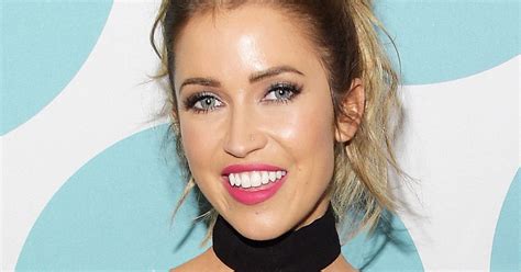 Whom did kaitlyn bristowe choose? The Bachelorette Kaitlyn Bristowe Holiday Broadway Show