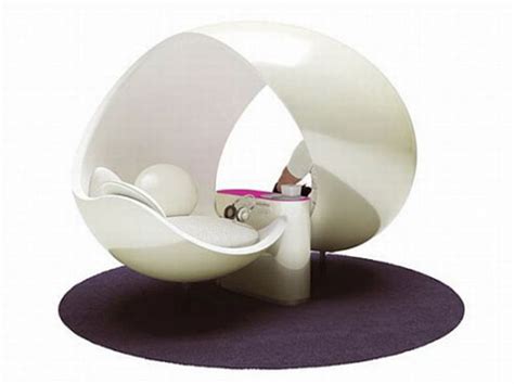 The most common awesome chair material is ceramic. Design by Monica: More Cool Chairs