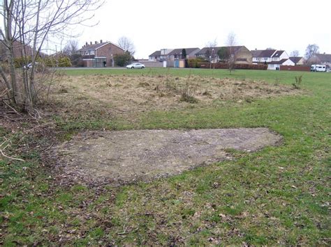 More images for barrage balloon » Barrage balloon mooring site © Ruth Riddle :: Geograph ...