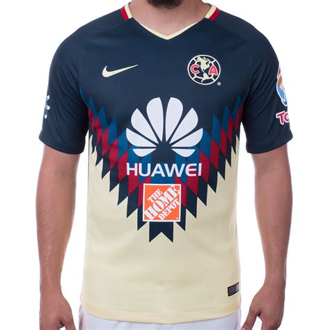 Nicknamed las águilas (the eagles), it competes in liga mx, the top tier of mexican football. Club América 17/18 Nike Home Kit | 17/18 Kits | Football ...