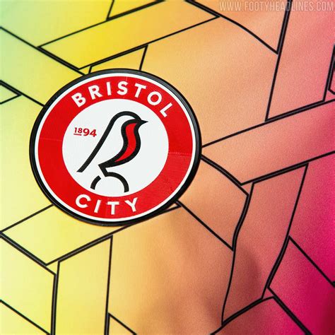 Последние твиты от bristol city fc (@bristolcity). Herausragende Hummel Bristol City 20-21 Torwarttrikots ...