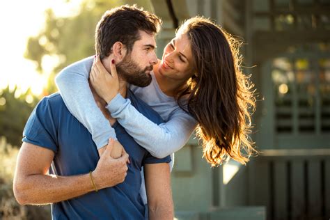 So , how can you learn how to appreciate a cancers woman? How To Be The Woman Men Find Irresistible? - Samantha Jayne