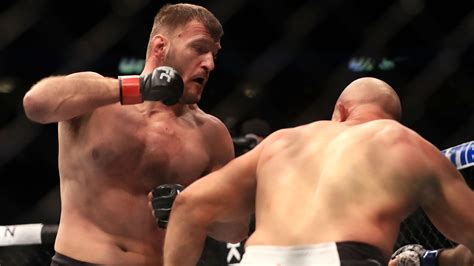 The most in depth stats for ufc/mma fighter stipe miocic. UFC 211 results: Stipe Miocic retains heavyweight title with quick knockout of Junior dos Santos ...