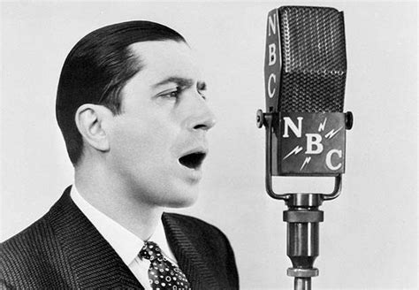 Local papers recorded the moment carlos gardel's remains began their journey to their final resting the funeral procession proceeded to luna park, which the new york times described as the largest. Carlos Gardel: biografía, muerte, funeral, frases, y mucho mas