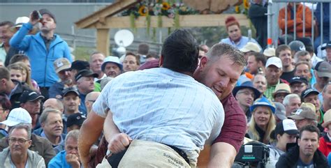 Eine woche nach dem tollen heimfest in beggingen konnten mit jeremy vollenweider und simon schudel zwei schaffhauser schwinger mit. SAMUEL GIGER GEWINNT 19. SCHWÄGALP SCHWINGET - regioSPORT.ch