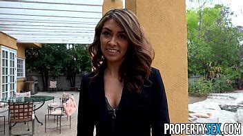 Emma was a hard nut to crack. 'public agent teen' Search - XVIDEOS.COM