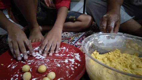 Resepi bubur asyura sedap cara masak bubur asyura sedap dan enak guna dapur kayu. Cara buat bubur Candil labu kuning - YouTube