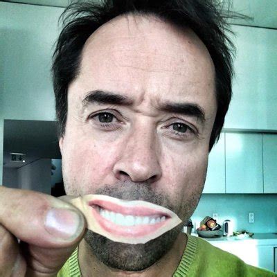Последние твиты от jan josef liefers (@janjosefliefers). Jan Josef Liefers on Twitter: "So, jetzt ist die Nina Kunzendorf endlich frei für den #Münster # ...