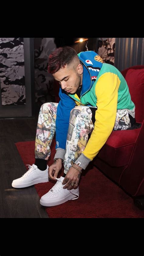 Biografia ufficiale aggiornata, discografia, link e contatti ufficiali. Instagram - Sfera Ebbasta - 39 - Wattpad