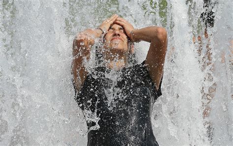 Extreme heat is a period of high heat and humidity with temperatures above 90 degrees for at least two to three days. Lansing Area Under An Excessive Heat Warning