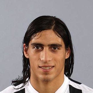 Current transfer rumours targeting martin caceres and his transfer history before joining fiorentina fc. Agen: Juve Harus Segera Putuskan Status Martin Caceres ...