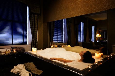 This stylish hotel is set in the heart of london's hipster neighbourhood, shoreditch. 10Best: "Fifty Shades of Grey" Hotel Packages: Romance ...