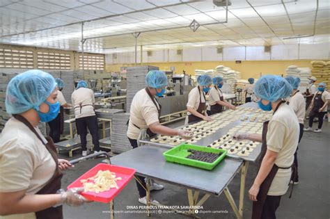 Produk lokal indonesia untuk indonesia. PT MMM, Pabrik Roti di Samarinda Terapkan Protokol ...