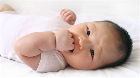 Bagaimana elisabet dan anak dalam kandungannya memuji yesus? Deteksi Kesehatan Bayi Lewat Bau Pup | Enfa