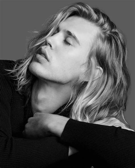 He became famous as a talented actor, singer, model, guitarist and television actor. tumblr_o16j8qHw1z1sskawgo1_500.jpg (500×624) | Long hair ...