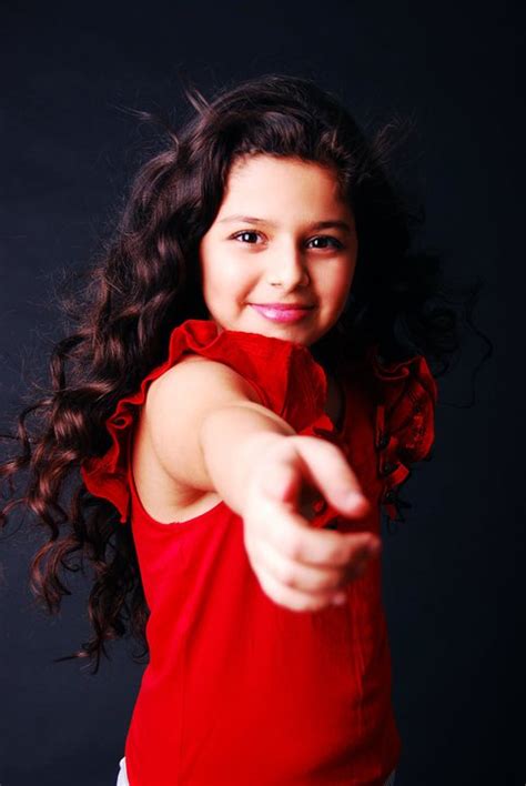 Adele hello cover by diana kalashova obsessed with adele's first song hello from her new. Diana Kalashová fotka