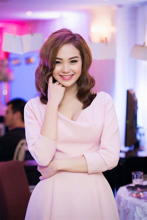 Tin tức minh hằng trên tinmoi, đọc các tin tức mới nhất 24h hàng ngày của tất cả các chuyên đề tiêu điểm hàng ngày. Ngắm vẻ đẹp quyến rũ và sexy của ca sĩ Minh Hằng