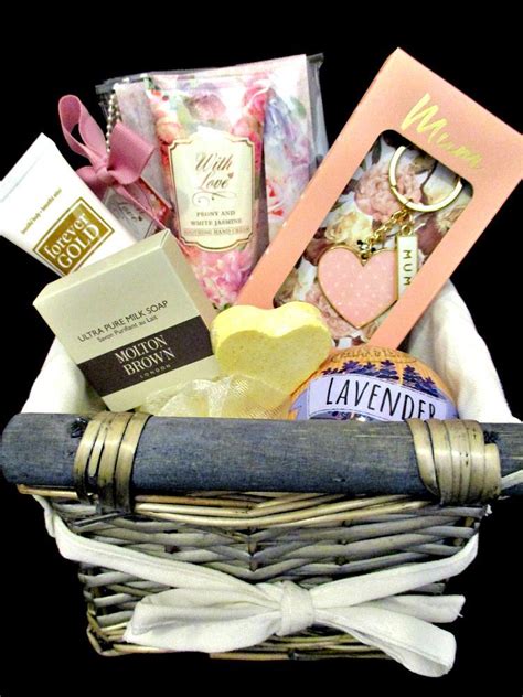 South africa's largest sameday, nationwide flower & gift delivery site. Luxury Mothers Day Hamper Gift For Her Pamper Gifts For ...