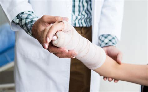 If you've been injured in a similar circumstance, a personal injury lawyer may be able to help. Personal Injury Claim | Free Advice | Highly Recommended ...