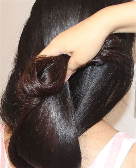 Luckily, with the right products, you and i both can improve the. A mass of beautiful silky hair! | Long hair styles, Long ...