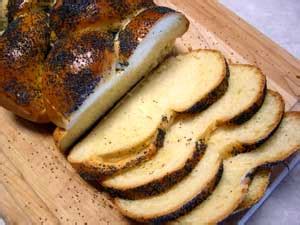 Anita taught our cooking class this month how to make this delicious swedish braided bread (or swedish tea ring). Frosted Braided Bread : Frosted Sugar Cookies Baked Bree ...