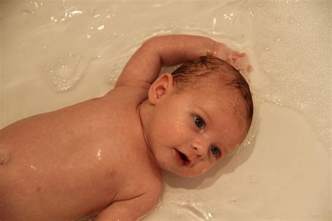 Where to bath your baby. How to Bath your Newborn: A Step-By-Step Guide for ...