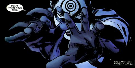 La recta final de ed brubaker al frente de la cabecera de marvel comics no está siendo un camino de rosas para matt murdock, ni mucho menos. Lady Bullseye