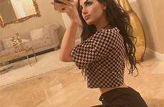 hot sssniperwolf so comment