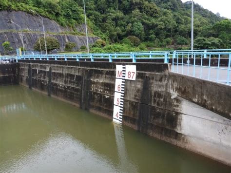 Soy muka laka miki, sr. Tinggi Muka Air Waduk PLTA Koto Kampar Terus Menurun ...