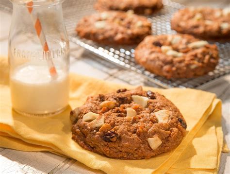 They are perfect for sheet cakes, cupcakes, and your next creation! Duncan Hines Cake Mix Cookies Spice / Pumpkin Spice cake ...