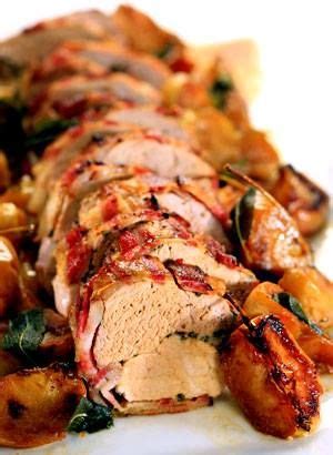 Carefully transfer to a board. Can I Cook Pork Roast Wrapped In Foil In Oven / Smoked ...